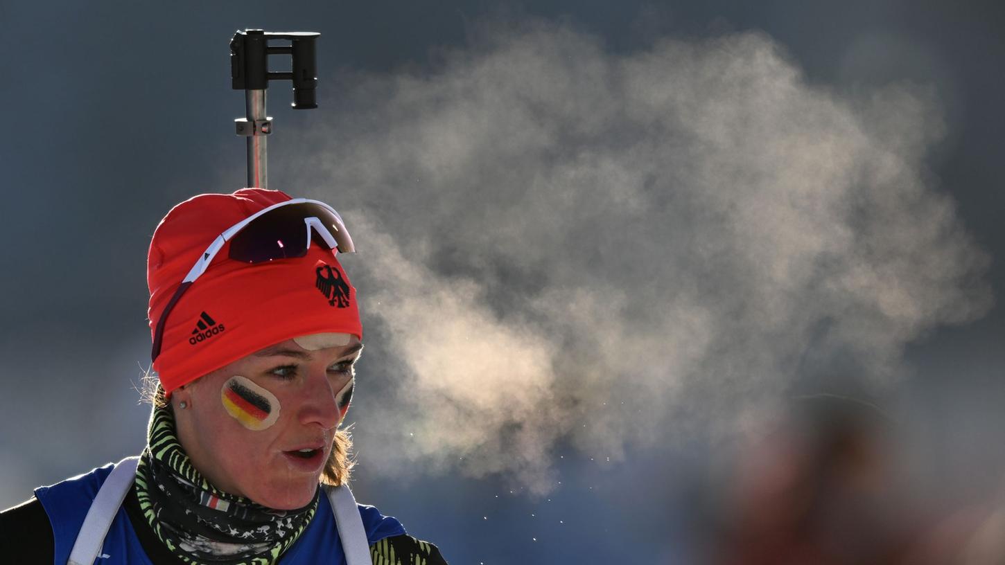 Die DSV-Biathletin Denise Herrmann macht weiter und hat sich die Weltmeisterschaft 2023 in Oberhof als Ziel gesetzt. Die DSV-Biathletin Denise Herrmann macht weiter und hat sich die Weltmeisterschaft 2023 in Oberhof als Ziel gesetzt.