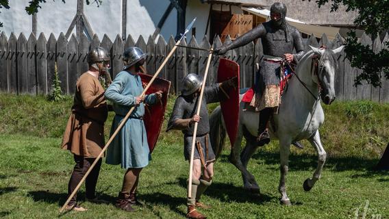 Die Ritter kommen! Historisches Turnier zu Burg Abenberg