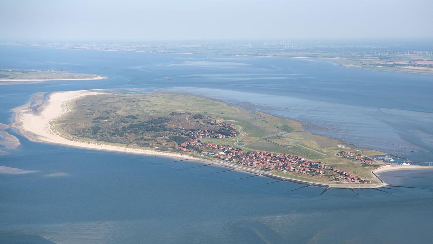 Die ostfriesische Insel Baltrum. Vertreter deutscher Inseln treffen sich im Mai in Binz auf Rügen zur zweiten deutschen Inselkonferenz. Die ostfriesische Insel Baltrum. Vertreter deutscher Inseln treffen sich im Mai in Binz auf Rügen zur zweiten deutschen Inselkonferenz.
