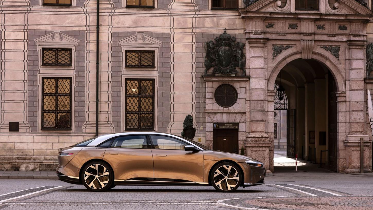 Die Erstauflage vom elektrischen Modell Air bringt Hersteller Lucid mit 1111 PS an den Start. Die Erstauflage vom elektrischen Modell Air bringt Hersteller Lucid mit 1111 PS an den Start.