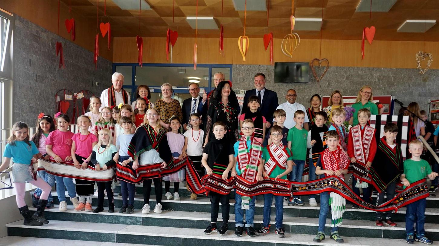Die 15-jährige Partnerschaft der Don-Bosco-Schule in Zubza in Indien mit der Grundschule Weisendorf wurde in Franken gefeiert. 