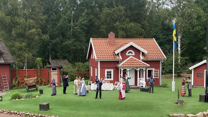 Michels Streiche in Lönneberga zählen zu den meist besuchtesten Aufführungen in Astrid Lindgrens Welt, mehrfach am Tag werden die beliebtesten Szenen mit professionellen Schauspielern dargestellt
