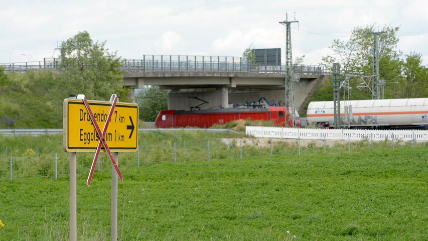 Bis längstens bis 9. September ist auch die Kreisstraßen-Brücke über die A73 in Eggolsheim (Forchheimer Straße) gesperrt.
