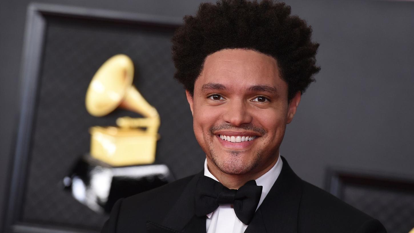 Trevor Noah hat der Verlust seiner Großmutter schwer mitgenommen. Trevor Noah hat der Verlust seiner Großmutter schwer mitgenommen.
