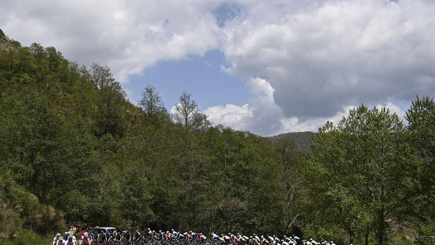 Kämna verliert Bergtrikot beim Giro an Etappensieger Bouwman