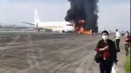 Schock für 113 Passagiere: Airbus fängt auf Rollfeld Feuer - Piloten brechen Start ab