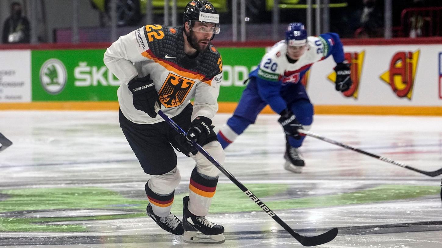 Nationalspieler Matthias Plachta setzte sich mit dem DEB-Team gegen die Slowakei durch. Nationalspieler Matthias Plachta setzte sich mit dem DEB-Team gegen die Slowakei durch.