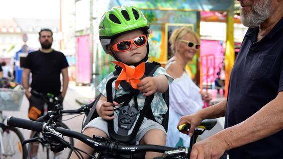 Kidical Mass in Fürth: Kinder und Familien fordern eine fahrradfreundliche Verkehrspolitik