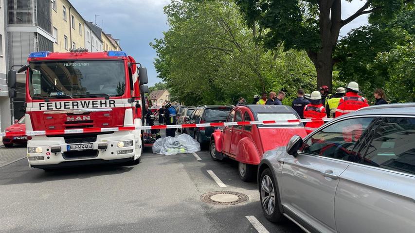 Rauchgasverpuffung in der Oststadt: Mann stirbt bei Wohnungsbrand