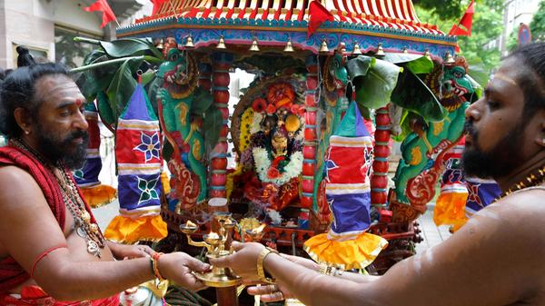 Hindu-Tempel Prozession