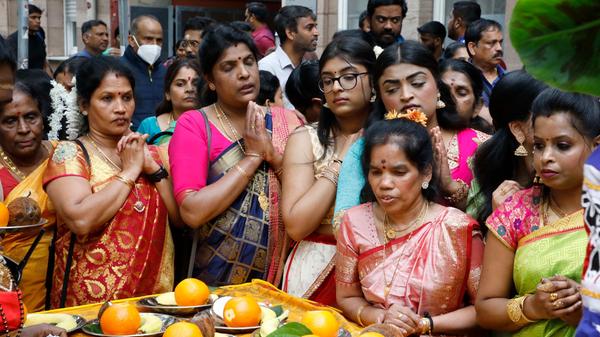 Hindu-Tempel Prozession