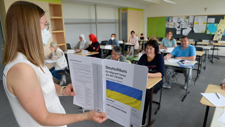 Deutschkurs am Ostendorfer-Gymnasium: Was hat die Pute mit Putin zu tun? Deutschkurs am Ostendorfer-Gymnasium: Was hat die Pute mit Putin zu tun?