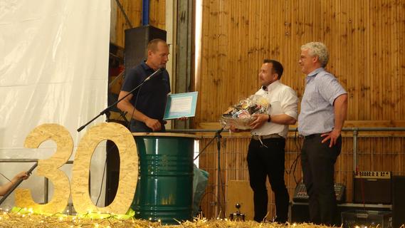 Strom und Wärme aus der Güllegrube: Biogas-Pionier in Wolfsbronn feiert Jubiläum