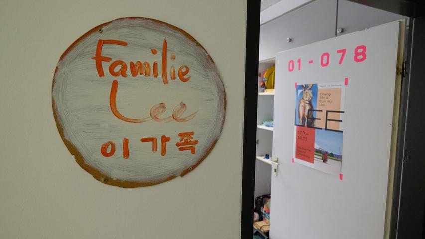 Die Malerin Chang Min Lee und ihr Mann Young-Hun Lee teilen sich ein Atelier....,