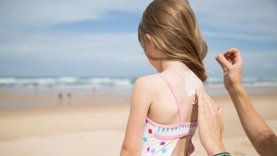 "Öko-Test" nimmt Kinder-Sonnencremes in den Blick