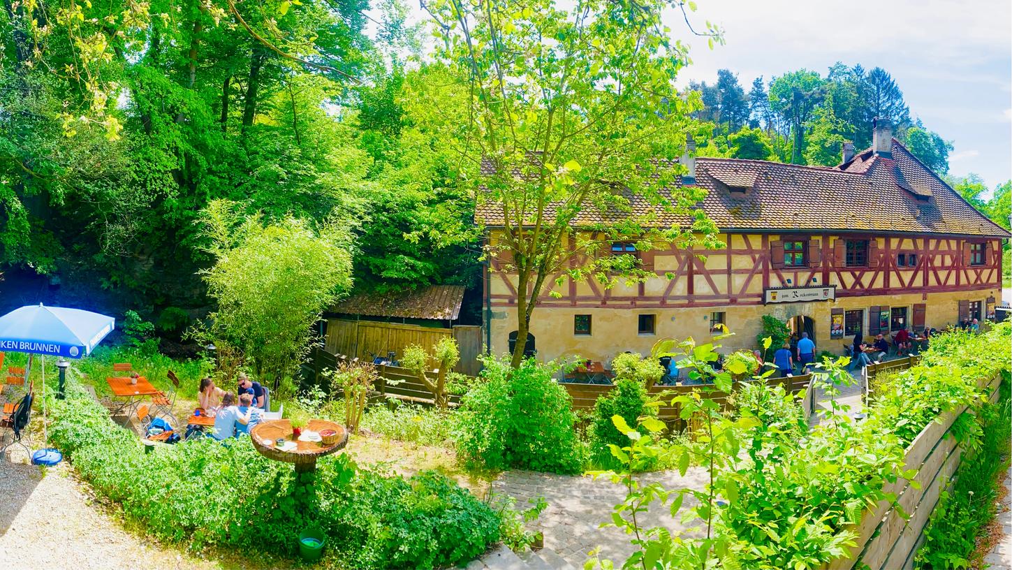 Das Gasthaus Rockenbrunn in Röthenbach lockt nicht nur durch seine idyllische Lage die Besucher an. 