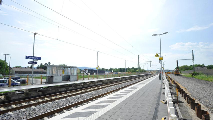 
Ressort: Lokales - Forchheim

Datum: 20.05.2022

Foto:  Athina Tsimplostefanaki

Bahnausbau Eggolsheim

DB - Viergleisiger Ausbau zwischen Forchheim und Bamberg schreitet weiter voran,
