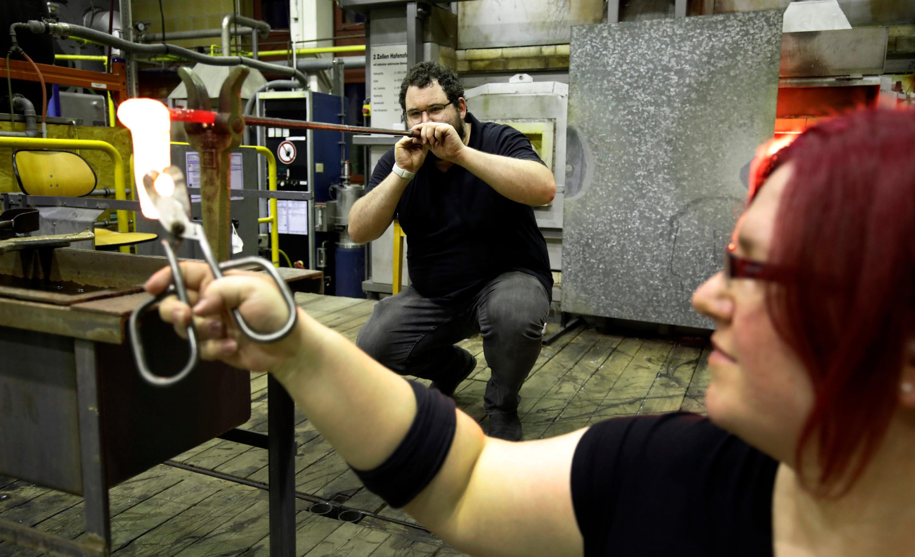 Zum Staunen: die Glasmachershow im Fachbereich Werkstofftechnik an der Georg-Simon-Ohm-Hochschule.