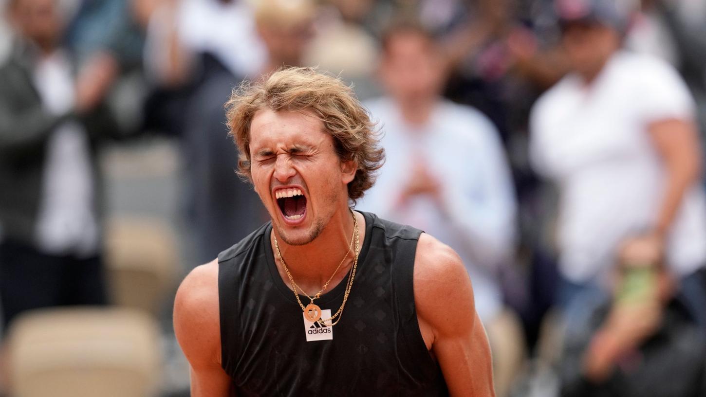Alexander Zverev kam gegen Sebastian Baez nach 0:2-Satzrückstand noch zurück. Alexander Zverev kam gegen Sebastian Baez nach 0:2-Satzrückstand noch zurück.