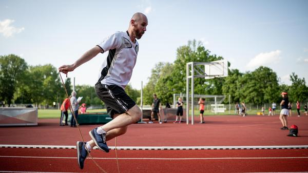 Sportabzeichen Abnahme Martin Schano