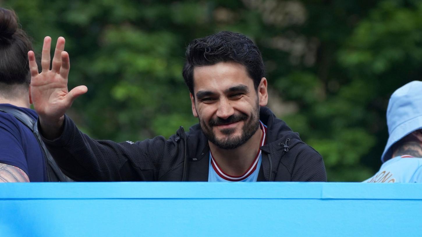 Grüßt wieder mal als englischer Meister: Ex-Cluberer und Herzens-Nürnberger Ilkay Gündogan. Grüßt wieder mal als englischer Meister: Ex-Cluberer und Herzens-Nürnberger Ilkay Gündogan.