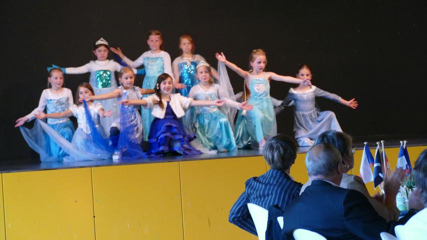 Tanzgruppen der Stadtgarde des SV Glückauf Pegnitz sorgten für Unterhaltung.
