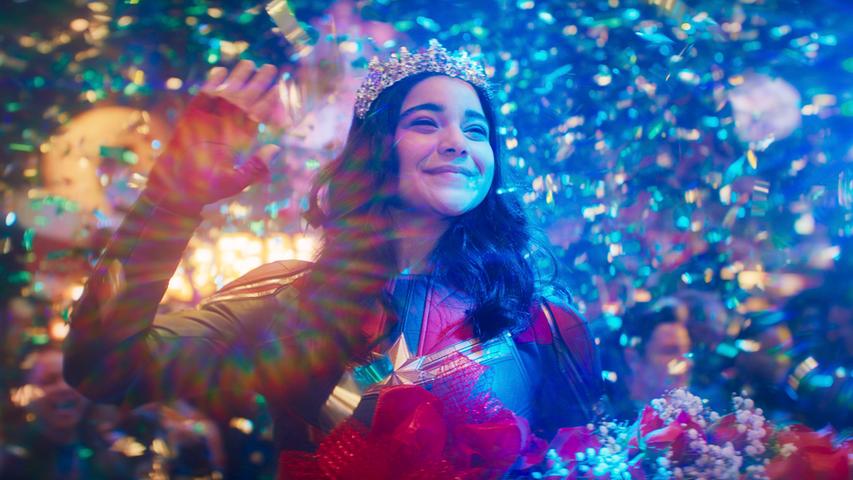 Die neue Fantasy-Reihe "Ms. Marvel" startet am 8. Juni bei Disney+. Im Zentrum der Handlung steht die 16-jährige Schülerin Kamala Khan. Sie liebt Superhelden-Comics und schreibt Fan-Fictions. Eines Tages stellt sie fest, dass sie wie ihre Idole über Superkräfte verfügt.