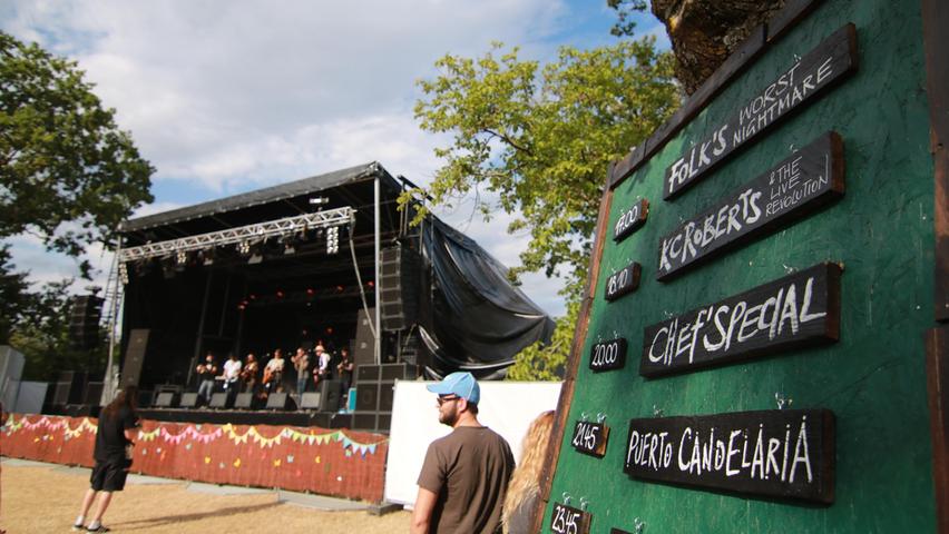 Zehn Bands für die Kapellen-Anschlagtafel des Weinturm-Festivals stehen schon fest.