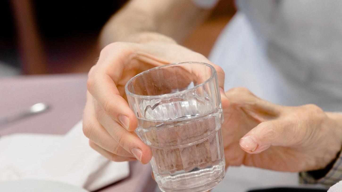 So finden pflegende Angehörige Ersatz für die Ferien So finden pflegende Angehörige Ersatz für die Ferien
