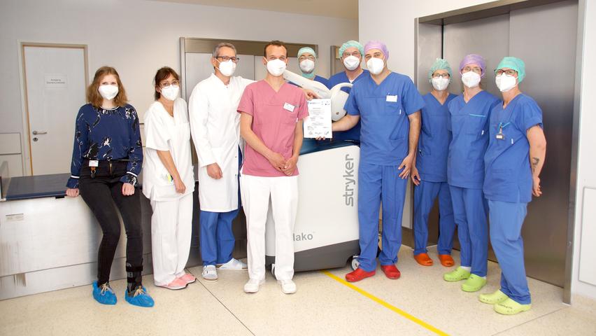 Ein Teil des Teams des Endoprothetikzentrums in Bad Windsheim.
Ein Teil des Teams des Endoprothetikzentrums in Bad Windsheim.