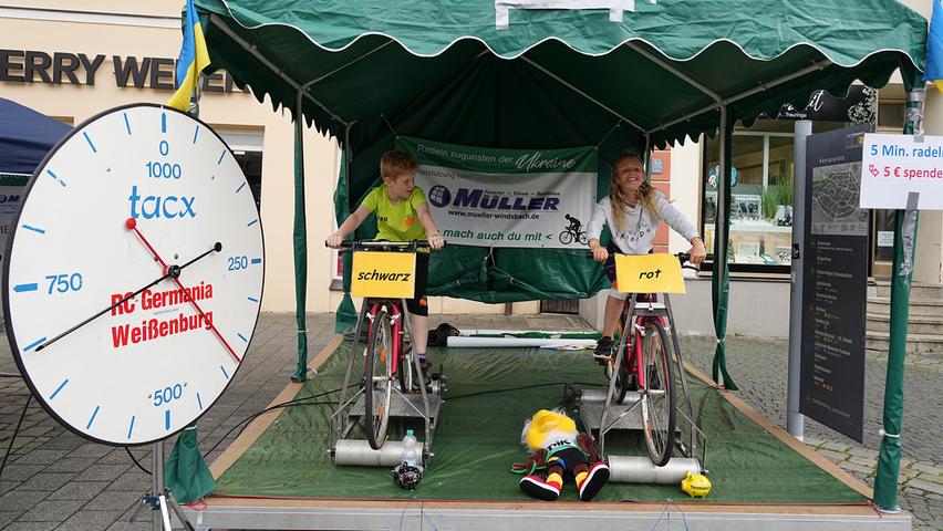 DJK-Bundessportfest 2022 in Schwabach: Benefiz-Radeln für die Ukraine. DJK-Bundessportfest 2022 in Schwabach: Benefiz-Radeln für die Ukraine.
