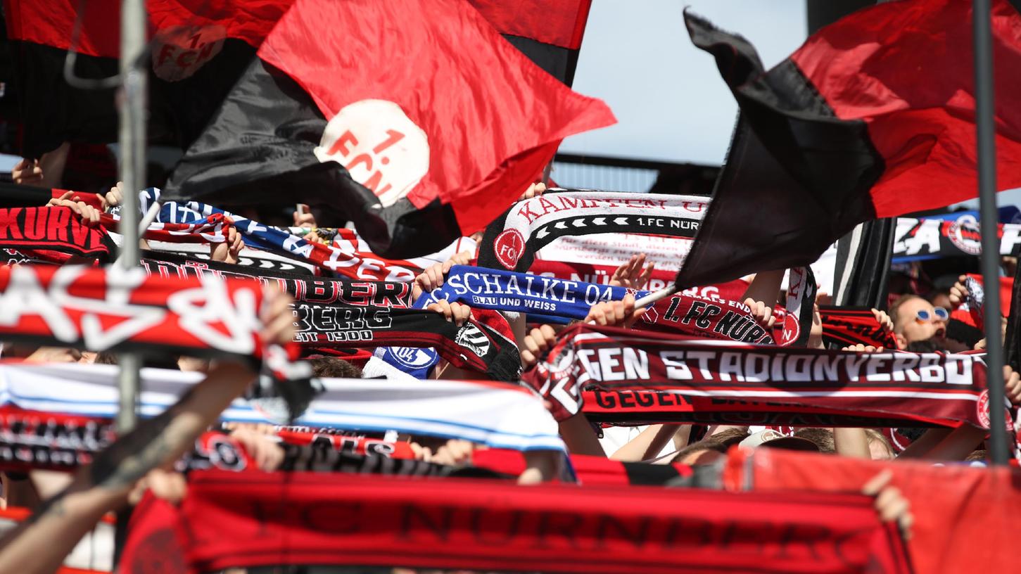 Der Club testet schon bald gegen die "Gunners" von Arsenal London. Der Club testet schon bald gegen die "Gunners" von Arsenal London.