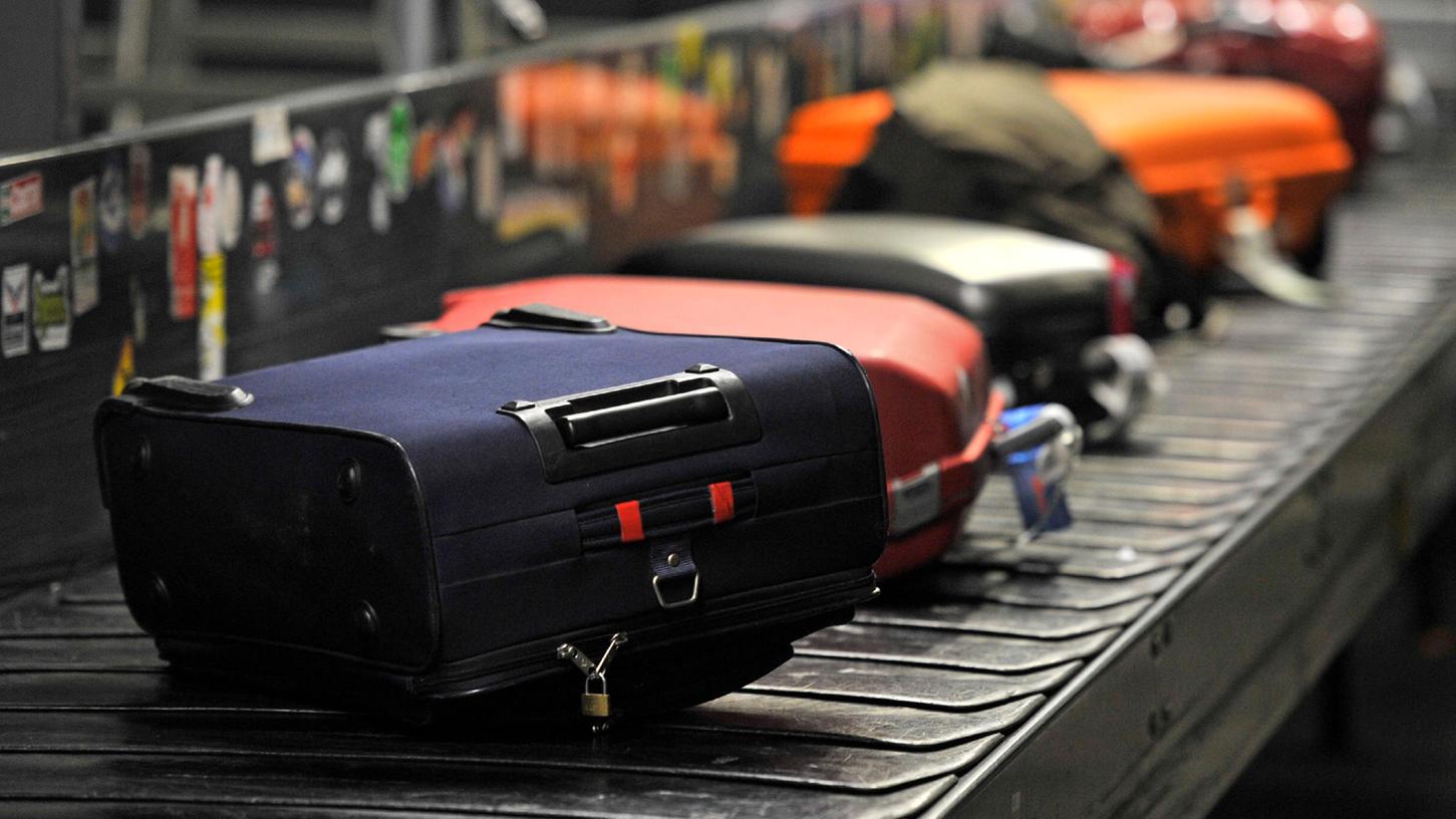 Tausende Fluggäste mussten am Pfingstsamstag ohne Gepäck vom Nürnberger Flughafen abheben. 