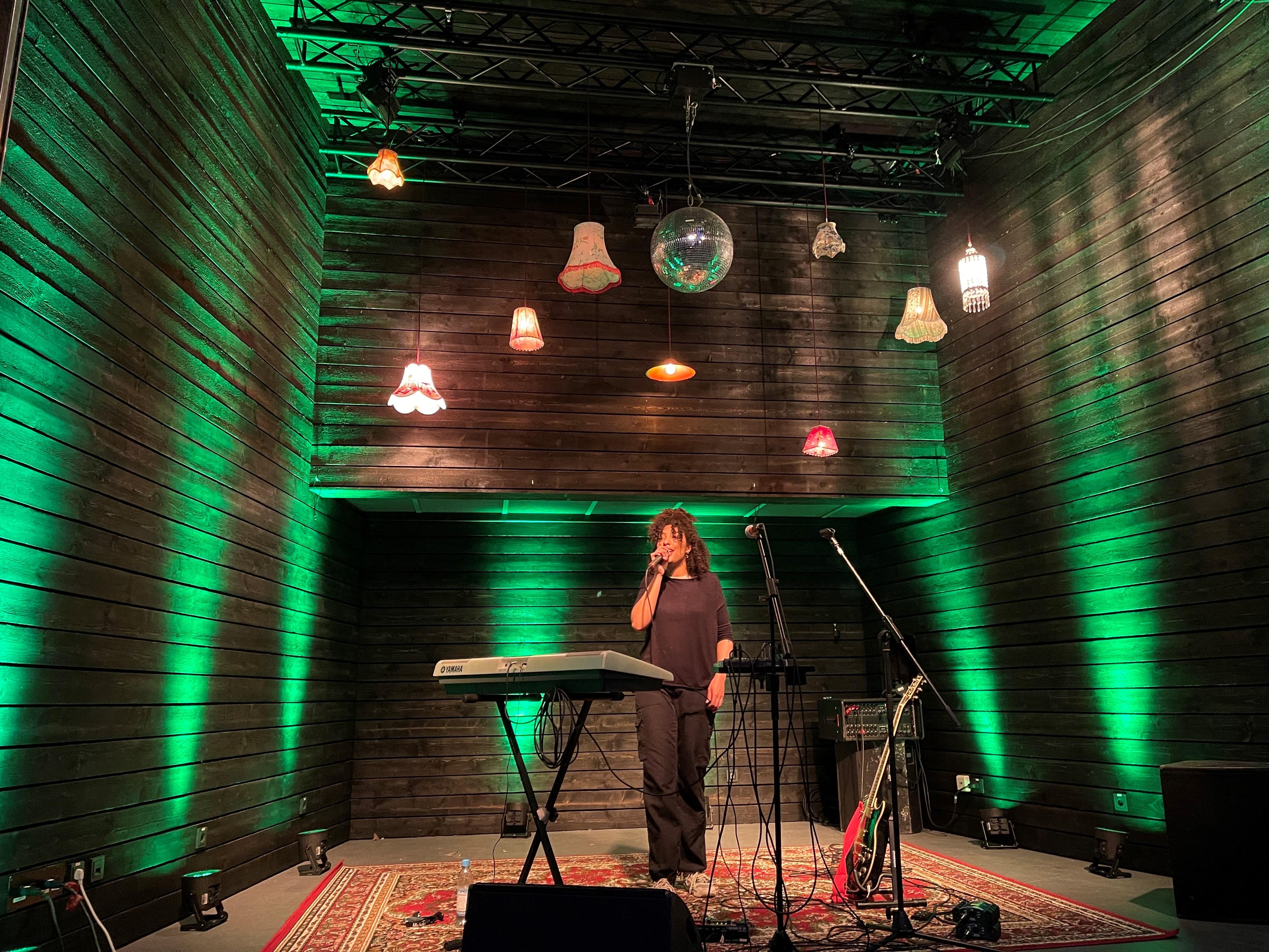 Loop-Künstlerin Onida