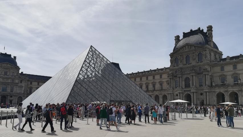 Oder wie wäre es mit einem Museumsbesuch im Louvre?