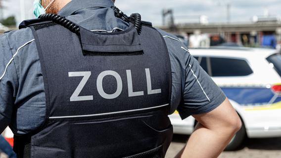 Millioneneinbrüche beim Zoll: Polizei findet bei Regensburg Hinweise