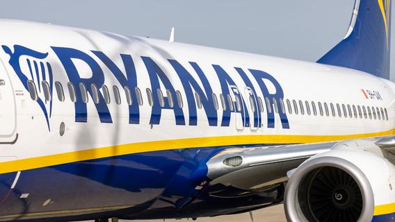 Ryanair klagt Internet-Reiseportale an: Ist das dreiste Abzocke oder noch legal?