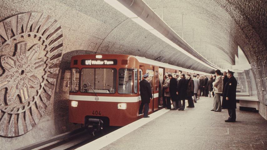 Für den Bau der Nürnberger U-Bahn war Beton absolut unverzichtbar. Auch die U-Bahnhöfe - wie hier der Stopp Lorenzkirche - sind von dem Material geprägt.