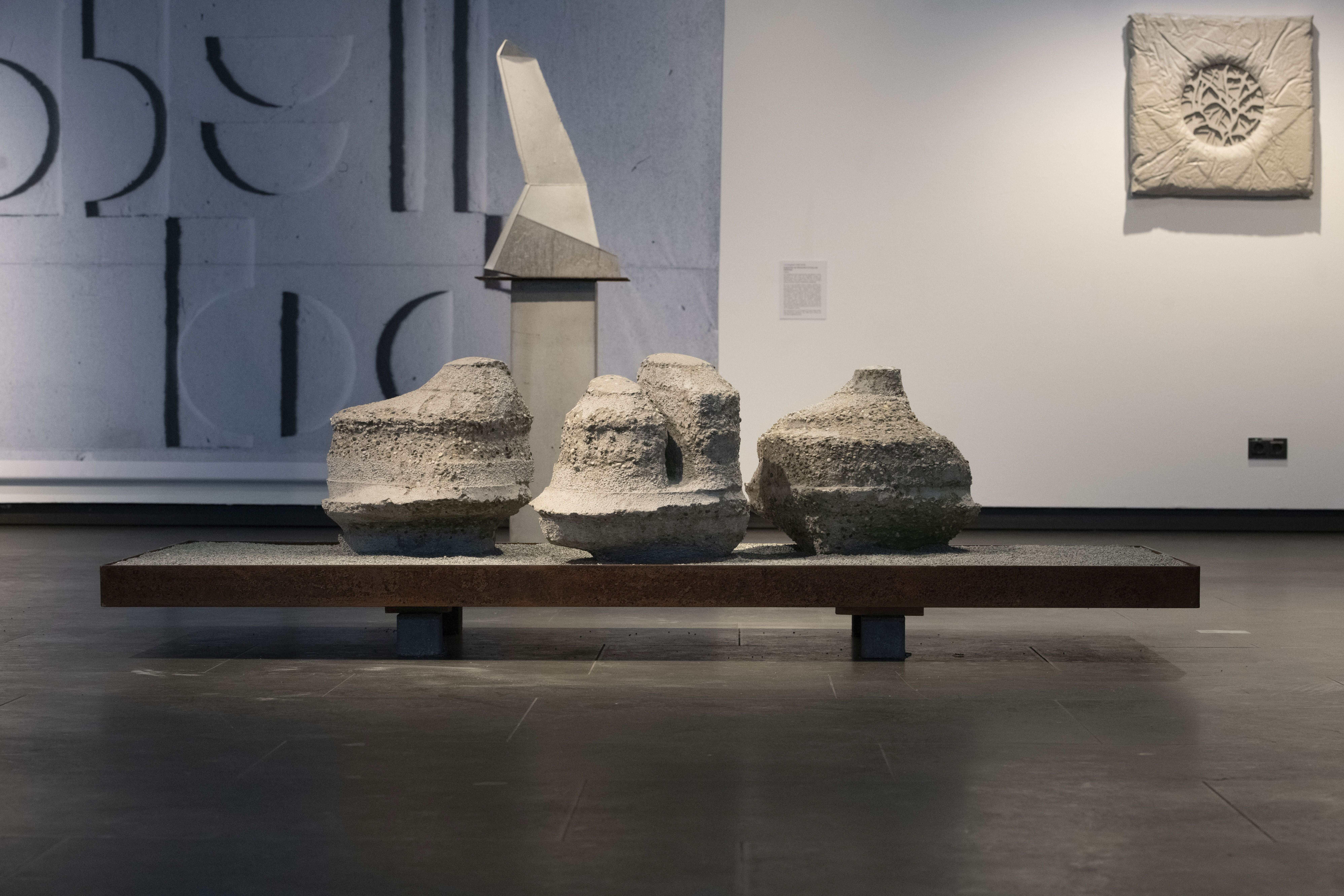 Die Ausstellung "Beton. Raum. Kunst", die bis 9. Oktober in der Norishalle läuft, zeigt die künstlerische Auseinandersetzung mit Beton.