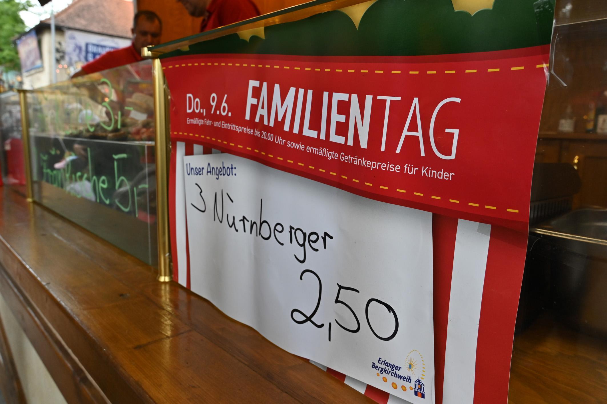 Auch Essensangebote gehören zum Angebot am Familientag.