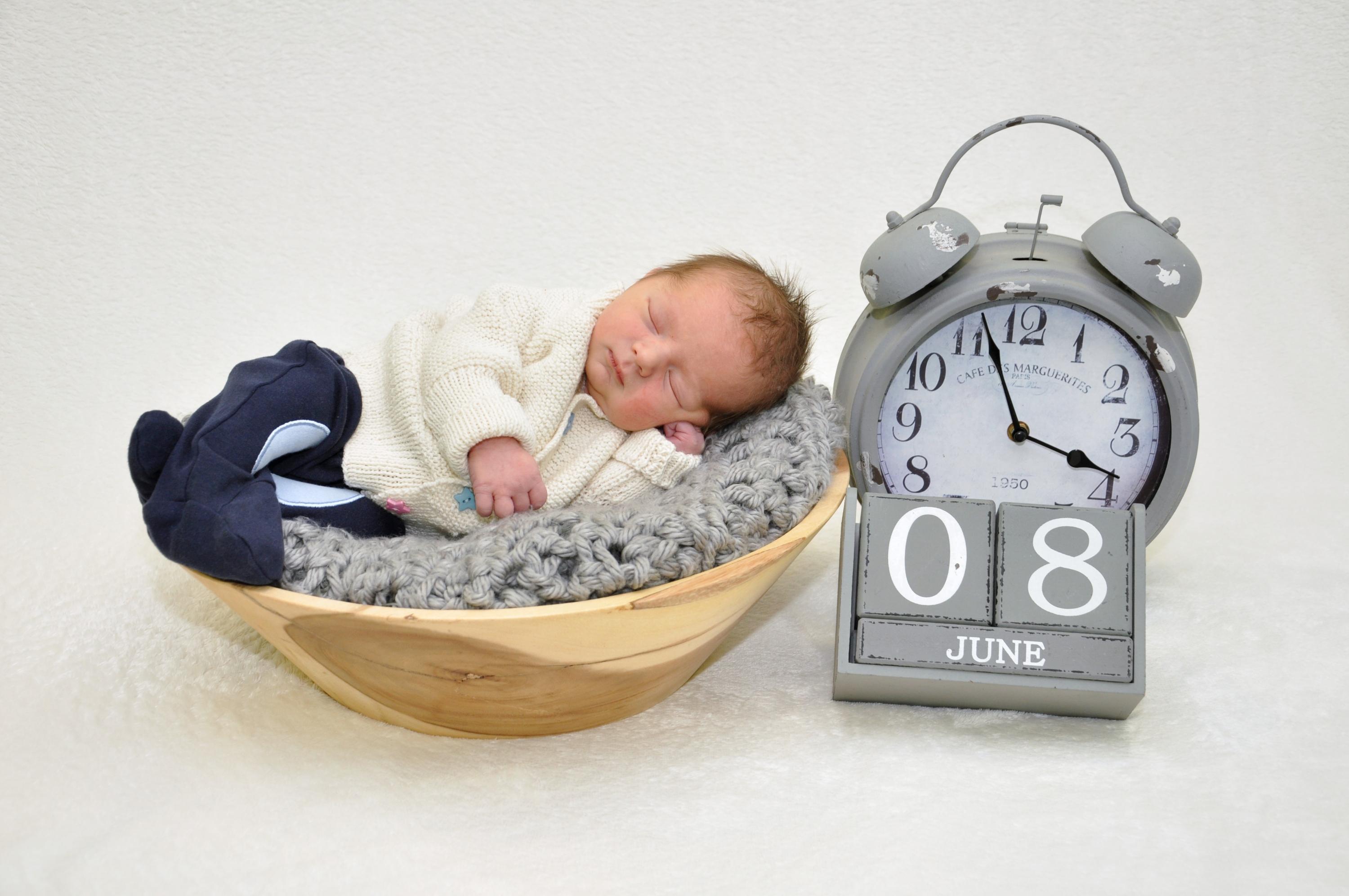 Lorenz durfte im Klinikum Hallerwiese das Licht der Welt erblicken. Bei seiner Geburt wog er 3230 Gramm und war 54 Zentimeter groß.
