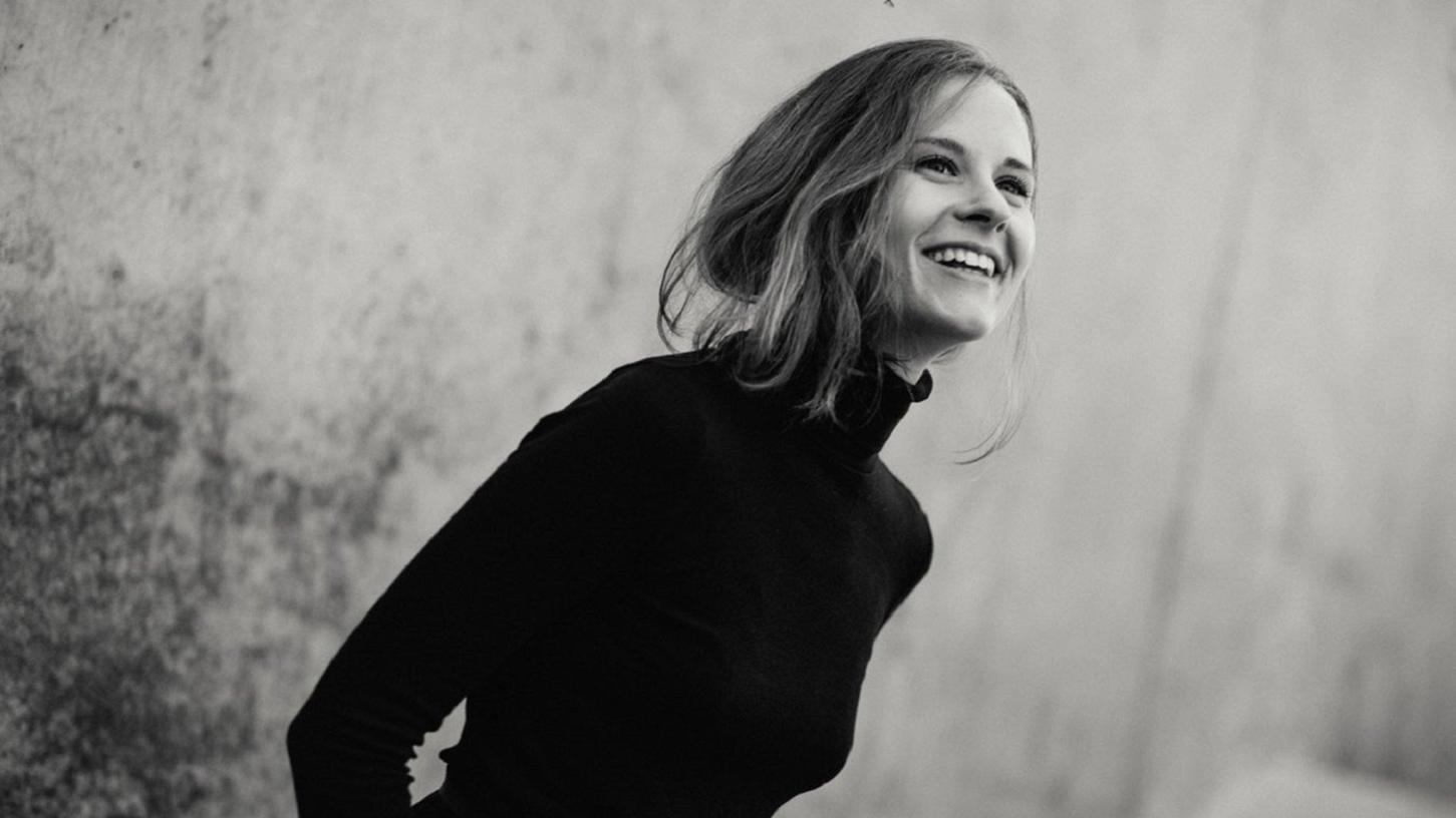 Sie bringt Musik zum Abheben: Hania Rani eröffnet bei der ION die Reihe ...