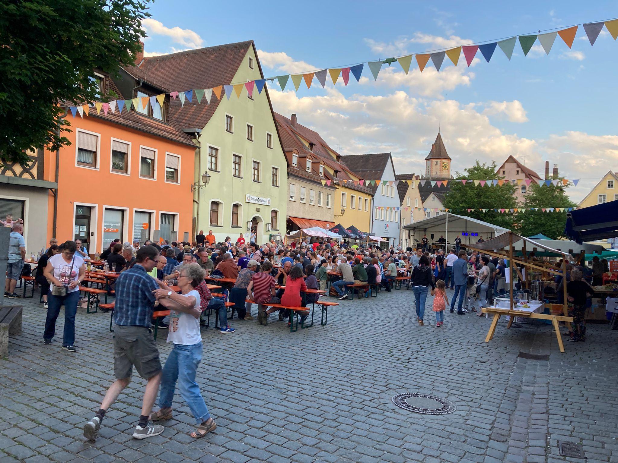 Wie im Märchen: So kam die Band nach Gräfenberg