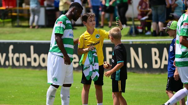 Am Ende besiegte das Kleeblatt den ASV mit 3:0.