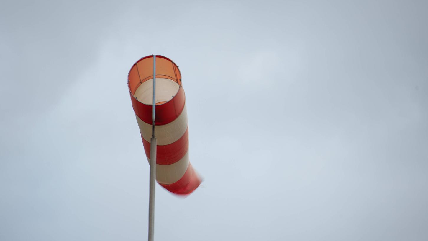 Am Nachmittag wird es windig. Am Nachmittag wird es windig.