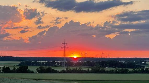 Kurioser Fall im Kreis Erlangen-Höchstadt: Wind und Sonne gleichzeitig nutzen - geht bislang nicht