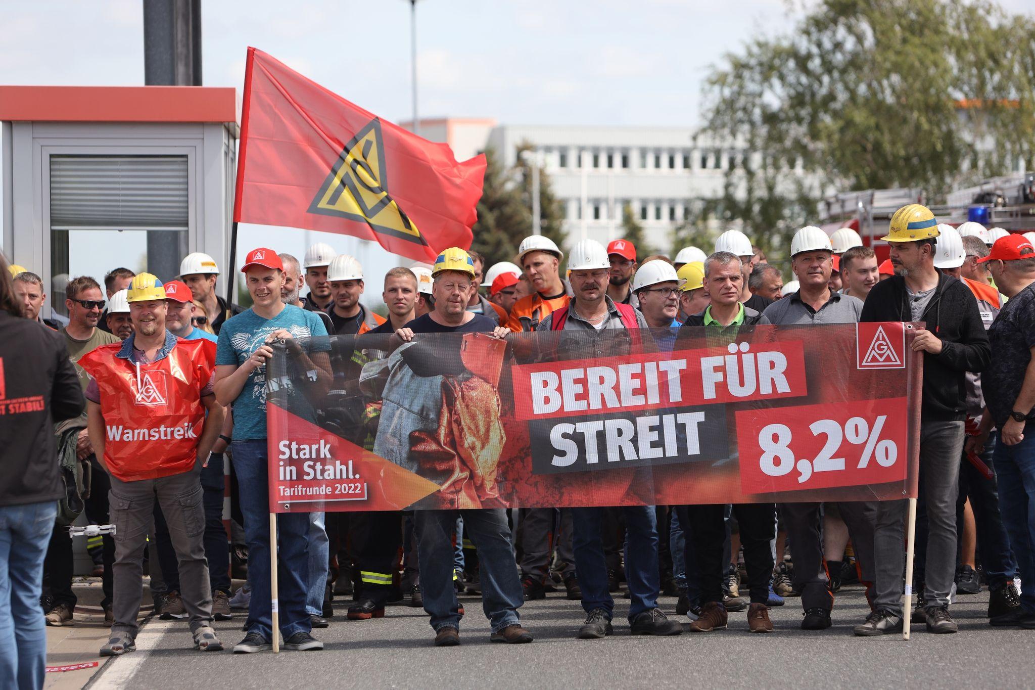 Nach Warnstreiks: Nächste Runde Bei Stahl-Tarifverhandlungen