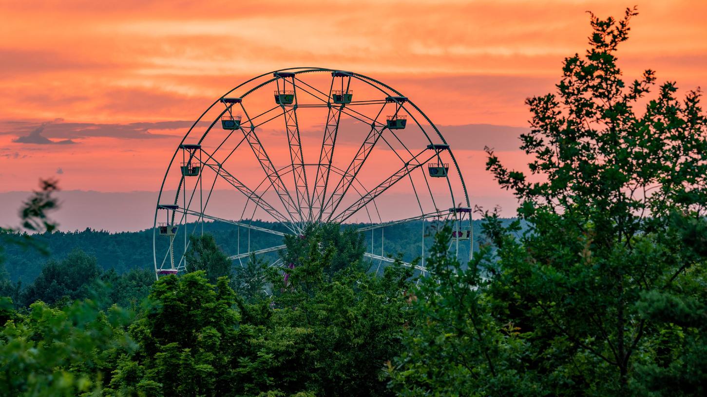 Am Seezentrum in Heuberg am Rothsee dreht sich auch heuer wieder das Riesenrad der Familie Drliczek.