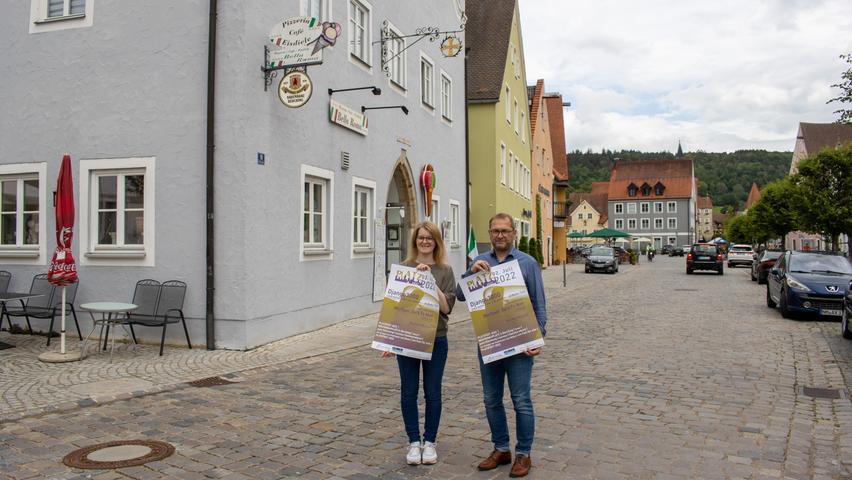 Veronica Platzek vom Berchinger Stadtmarketing hat das "PLATZfest" auf den Reichenauplatz organisiert.