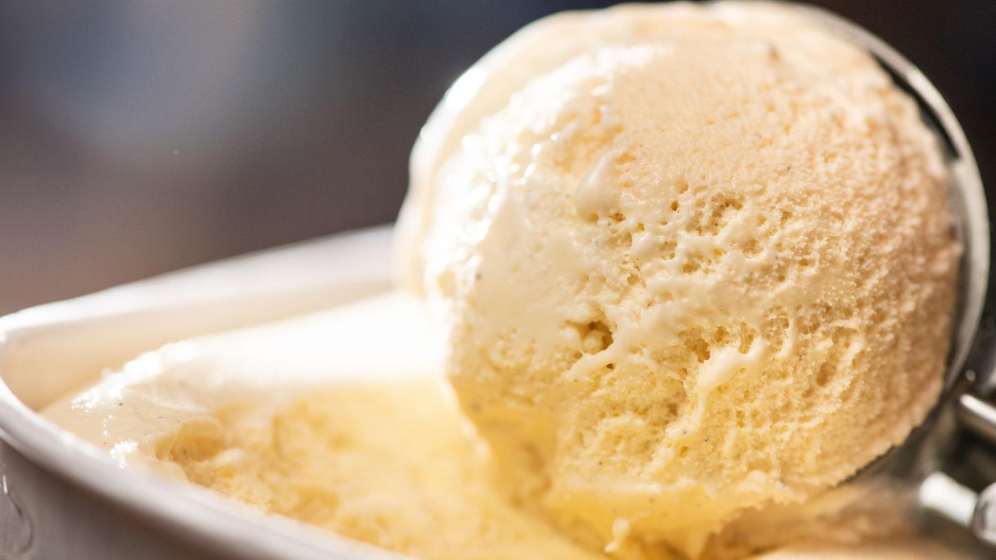 Wenn veganes Eis aus der Region Kokosmilch enthält, führt die Angabe zur Herkunft in die Irre. Wenn veganes Eis aus der Region Kokosmilch enthält, führt die Angabe zur Herkunft in die Irre.